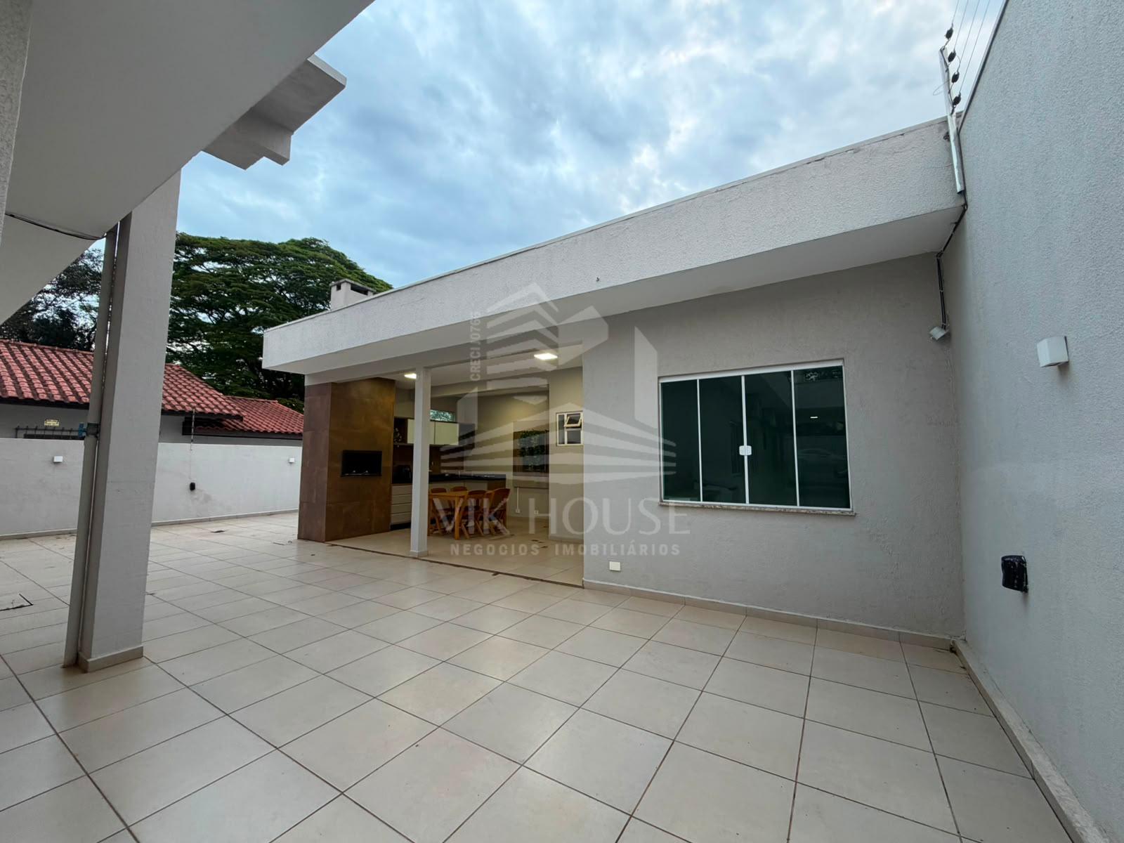 CASA MOBILIADA DISPONÍVEL PARA LOCAÇÃO - JARDIM POLO CENTRO