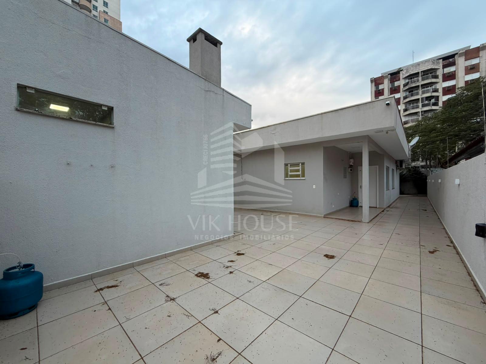 CASA MOBILIADA DISPONÍVEL PARA LOCAÇÃO - JARDIM POLO CENTRO