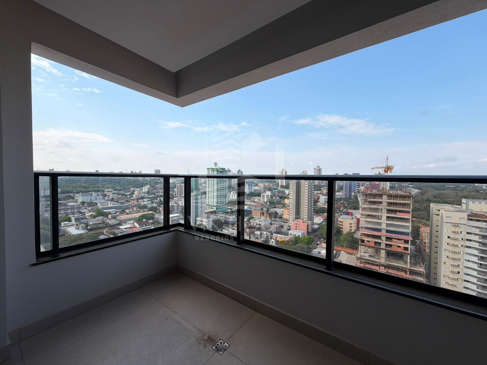 APARTAMENTO COM 3 SUÍTES A VENDA NO EDIFÍCIO RENOIR - Foz do Iguaçu