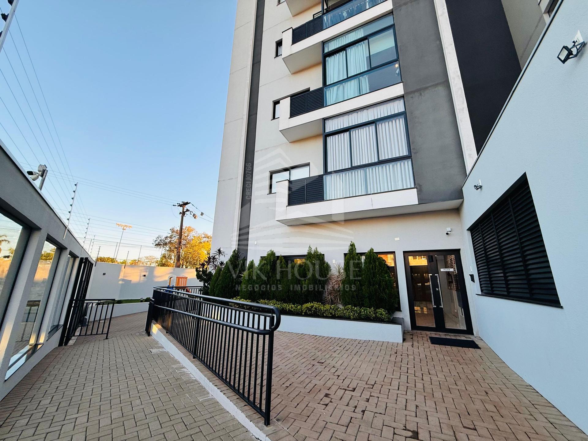 APARTAMENTO TOTALMENTE MOBILIADO E DECORADO - EDIFICIO TANCREDO NEVES