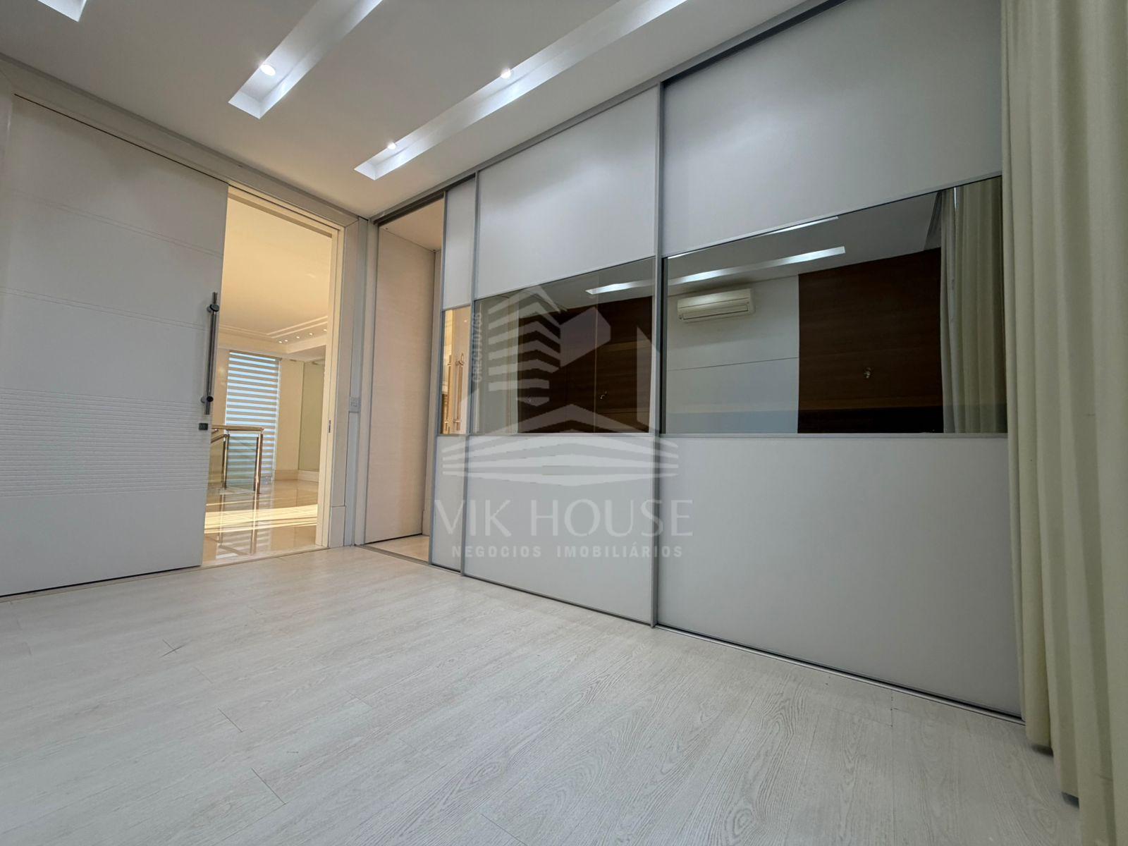 SOBRADO ALTO PADRÃO COM 4 SUITES PARA LOCAÇÃO NO CONDOMINIO CASTEL FRANCO