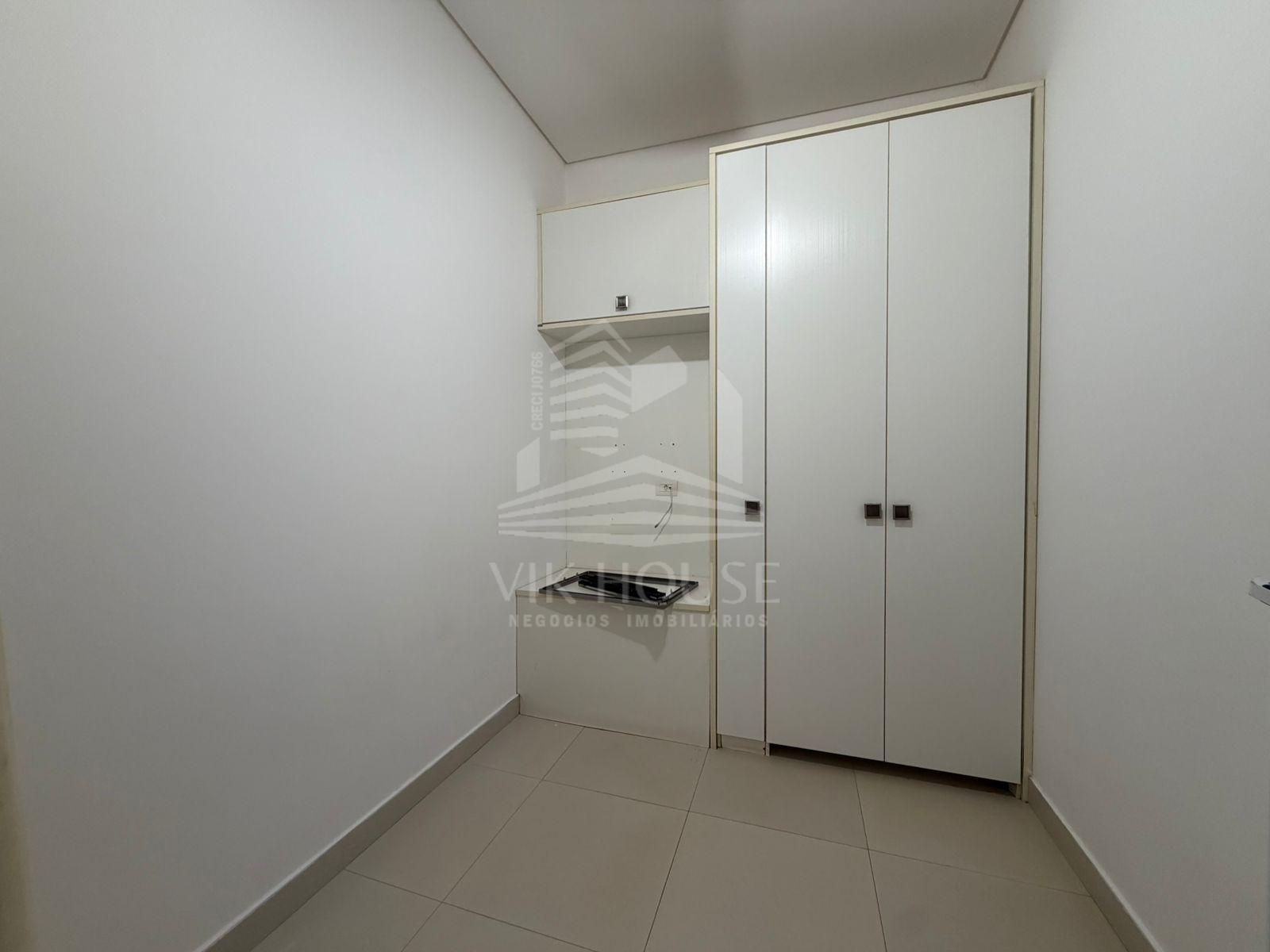 SOBRADO ALTO PADRÃO COM 4 SUITES PARA LOCAÇÃO NO CONDOMINIO CASTEL FRANCO
