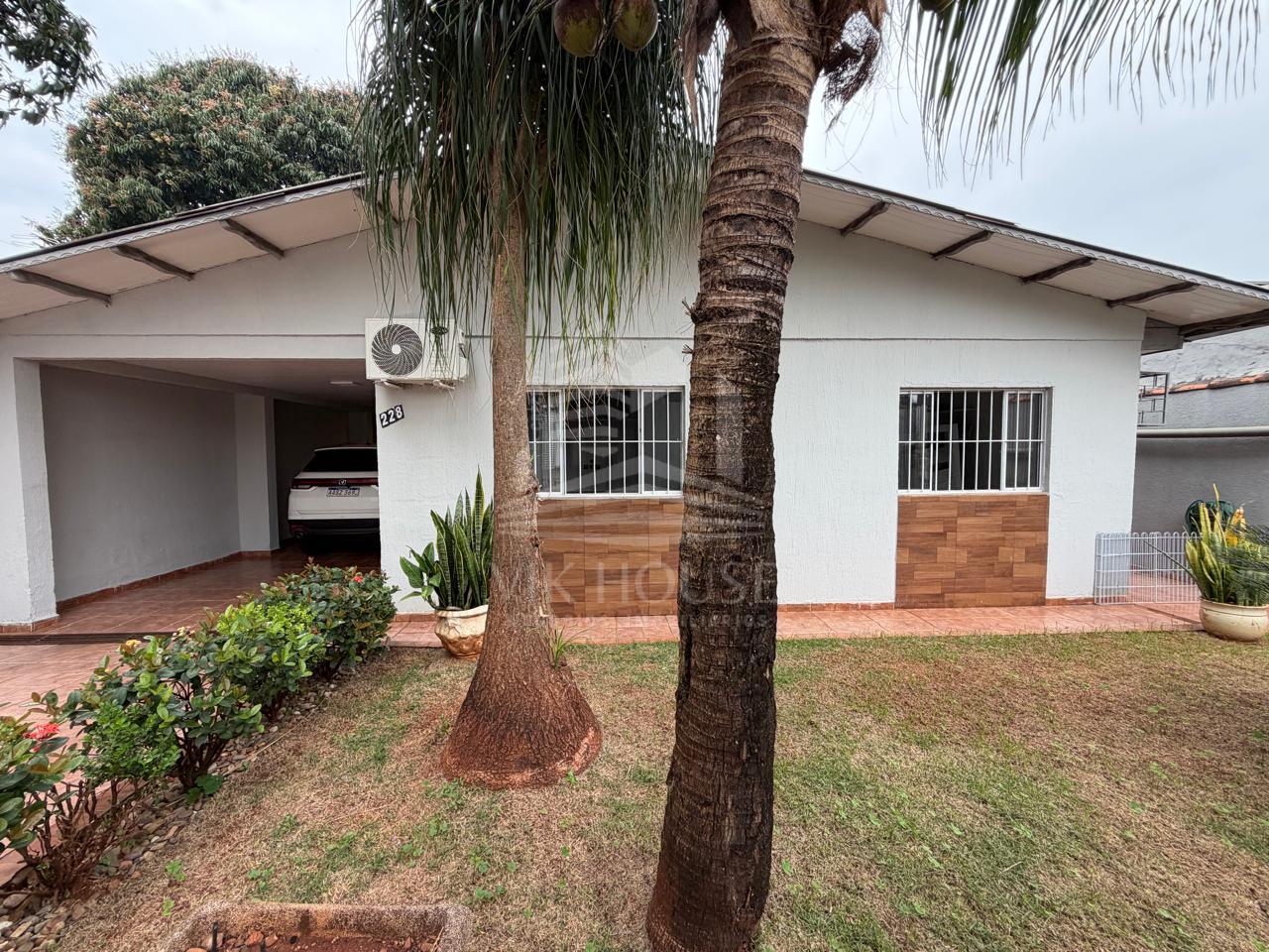 CASA COM 3 QUARTOS Á VENDA NO PARQUE OURO VERDE - FOZ DO IGUAÇU