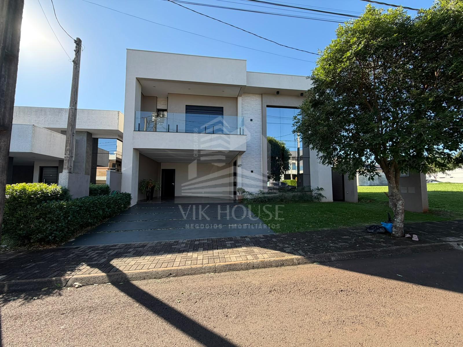 SOBRADO COM 4 SUÍTES SENDO 01 SUÍTE MASTER NO CONDOMINIO RESIDENCIAL SAFIRA
