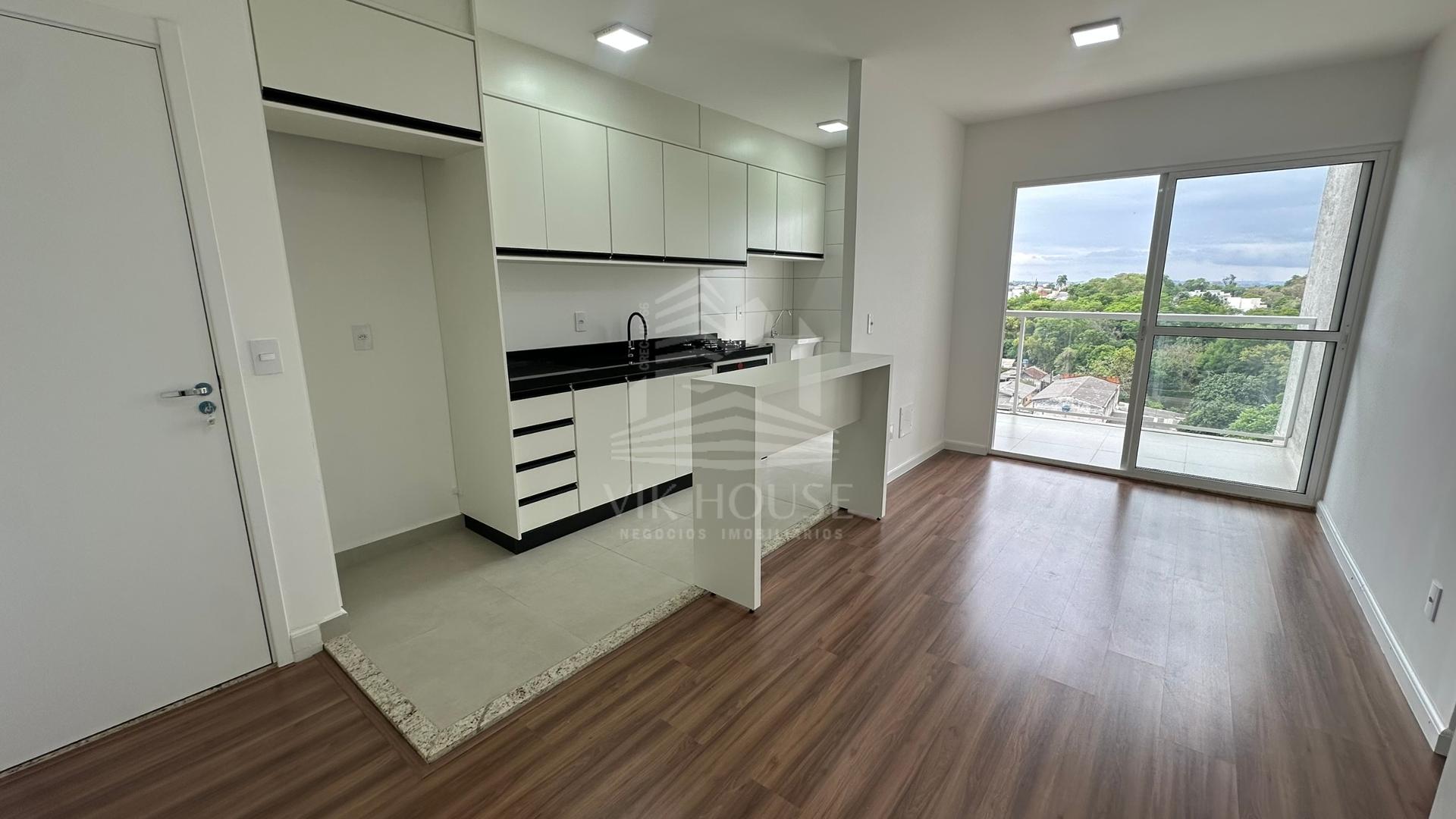 APARTAMENTO SEMI MOBILIADO PARA LOCAÇÃO NO EDIFÍCIO ROYAL LEGACY - FOZ DO IGUAÇU
