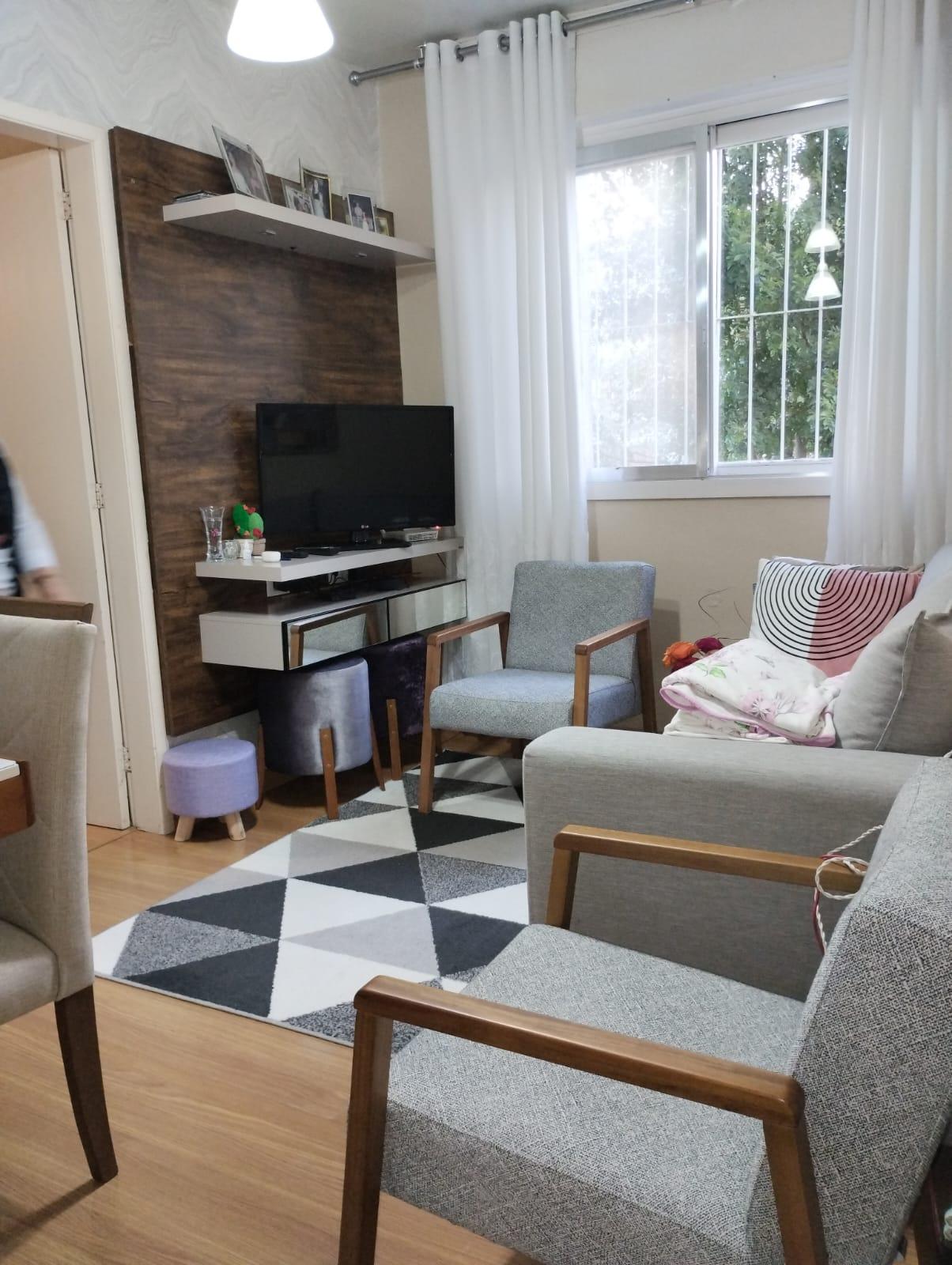 Apartamento à venda, três dormitórios, Fragata, PELOTAS - RS
