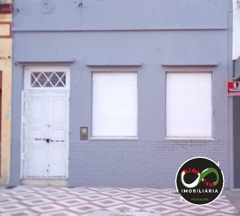 Casa para locação, na Rua Santa Tecla, Centro, PELOTAS - RS