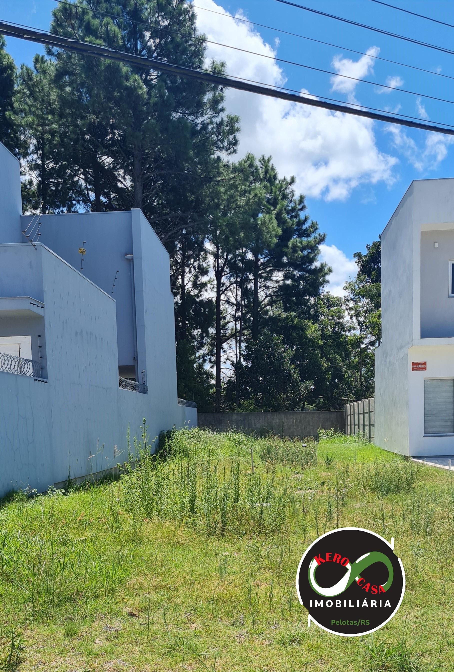 Terreno à venda no Las Acácias, metragem 9x30m, Laranjal, PELOTAS - RS