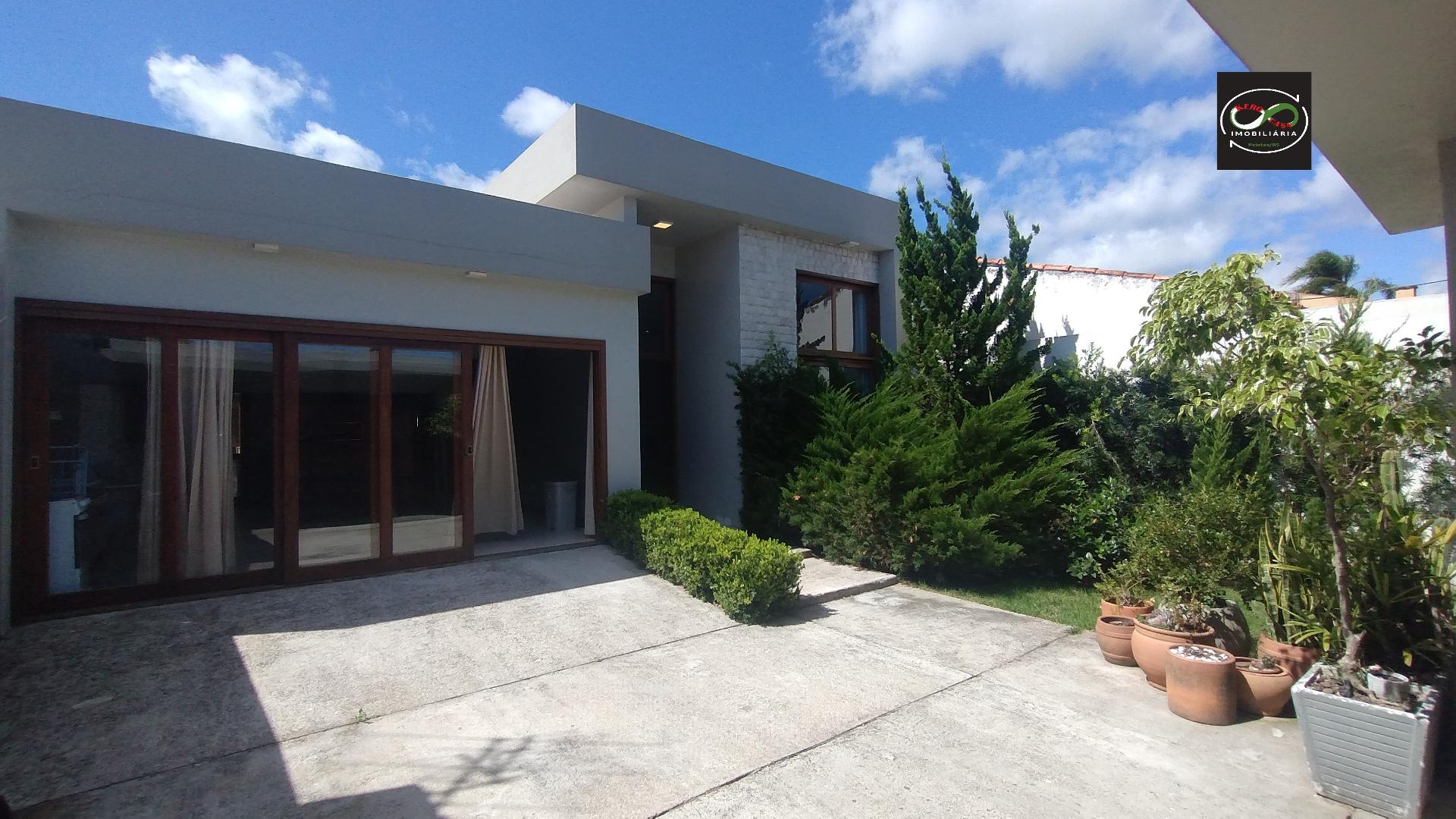 Vendo casa no areal próxima da Av. Domingos de Almeida. Encantadora casa, Pelotas, RS.