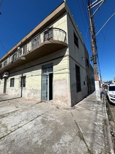 Loja para locação, Centro, PELOTAS - RS Aluga-se ponto comercial bem localizado na Rua Marcilio Dias