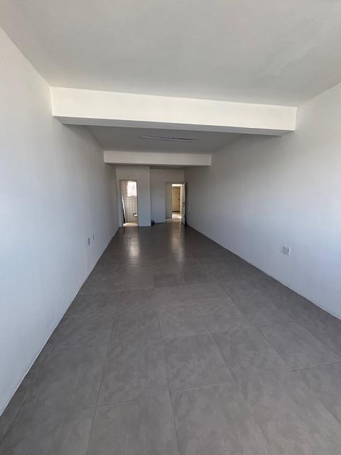 Vende-se uma excelente sala comercial em frante ao Hospital Escola EBSERH