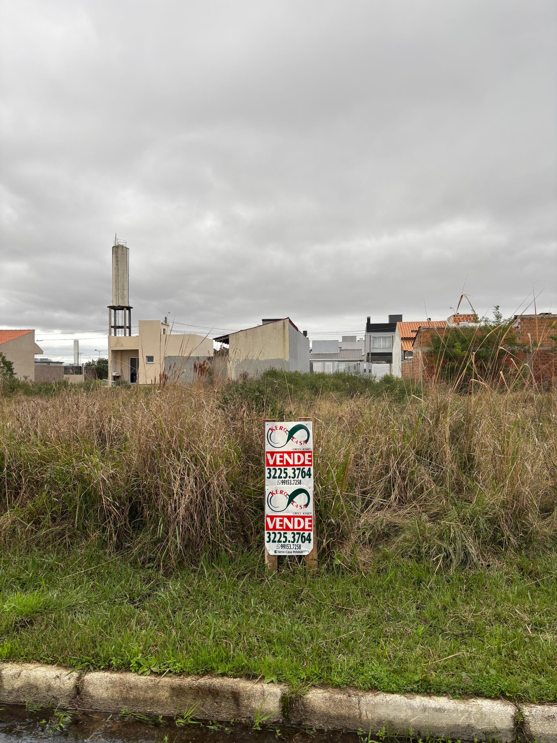 Terreno à venda, bairro Liberdade  pelotas RS, PELOTAS - RS