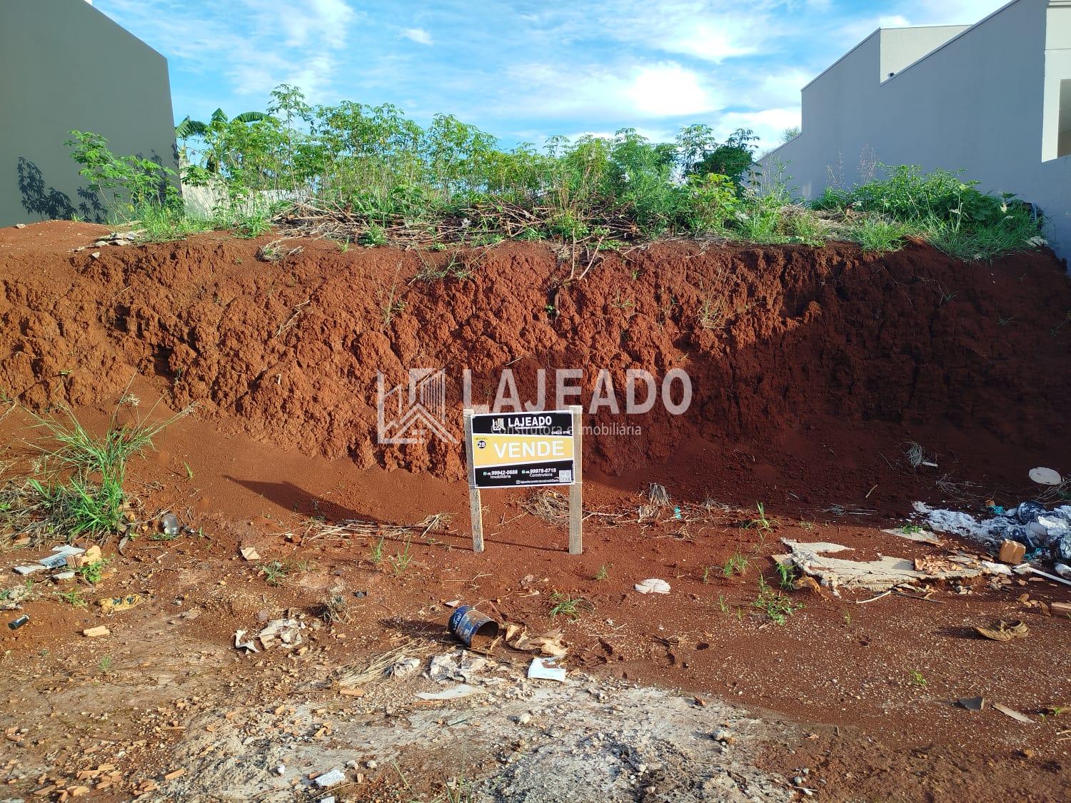 VENDE-SE LOTE LOCALIZADO NO LOTEAMENTO ADAMI - SAGRADA FAMILIA...