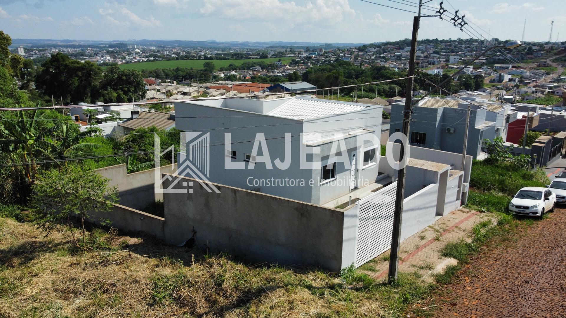 VENDE- SE CASA LOTEAMENTO CARRA - BAIRRO MARGARIDA GALVAN - D...