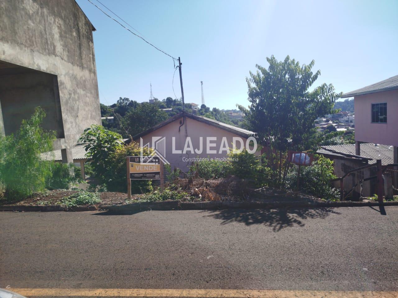 VENDE-SE LOTE,LOCALIZADO NO BAIRRO JARDIM COLINA, DOIS VIZINHO...