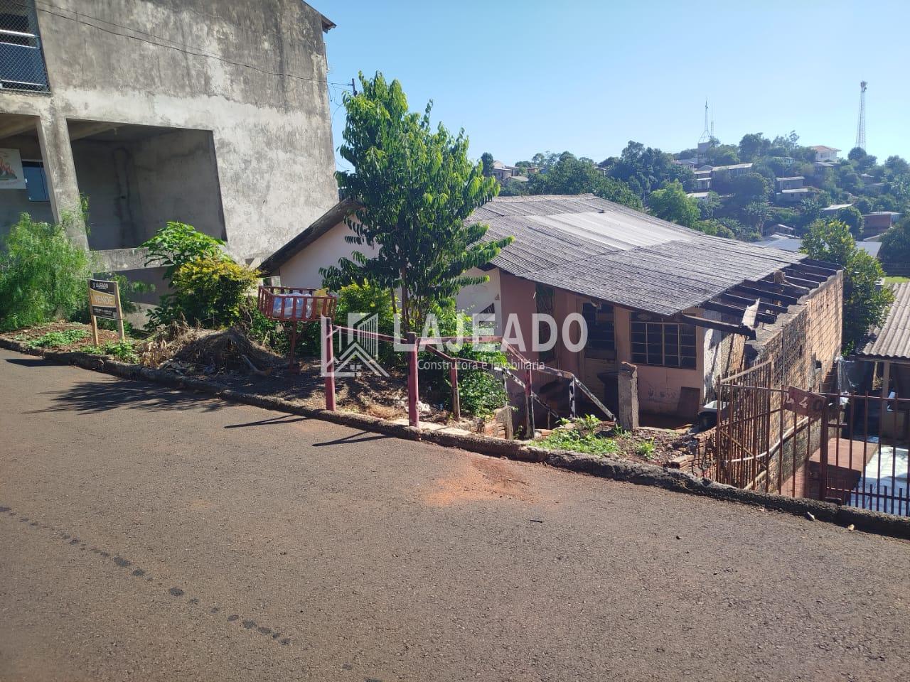 VENDE-SE LOTE,LOCALIZADO NO BAIRRO JARDIM COLINA, DOIS VIZINHO...