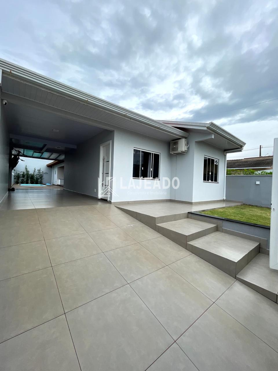 VENDE-SE CASA,LOCALIADA NO LOTEAMENTO SÃO JOÃO-  DOIS VIZINHOS...