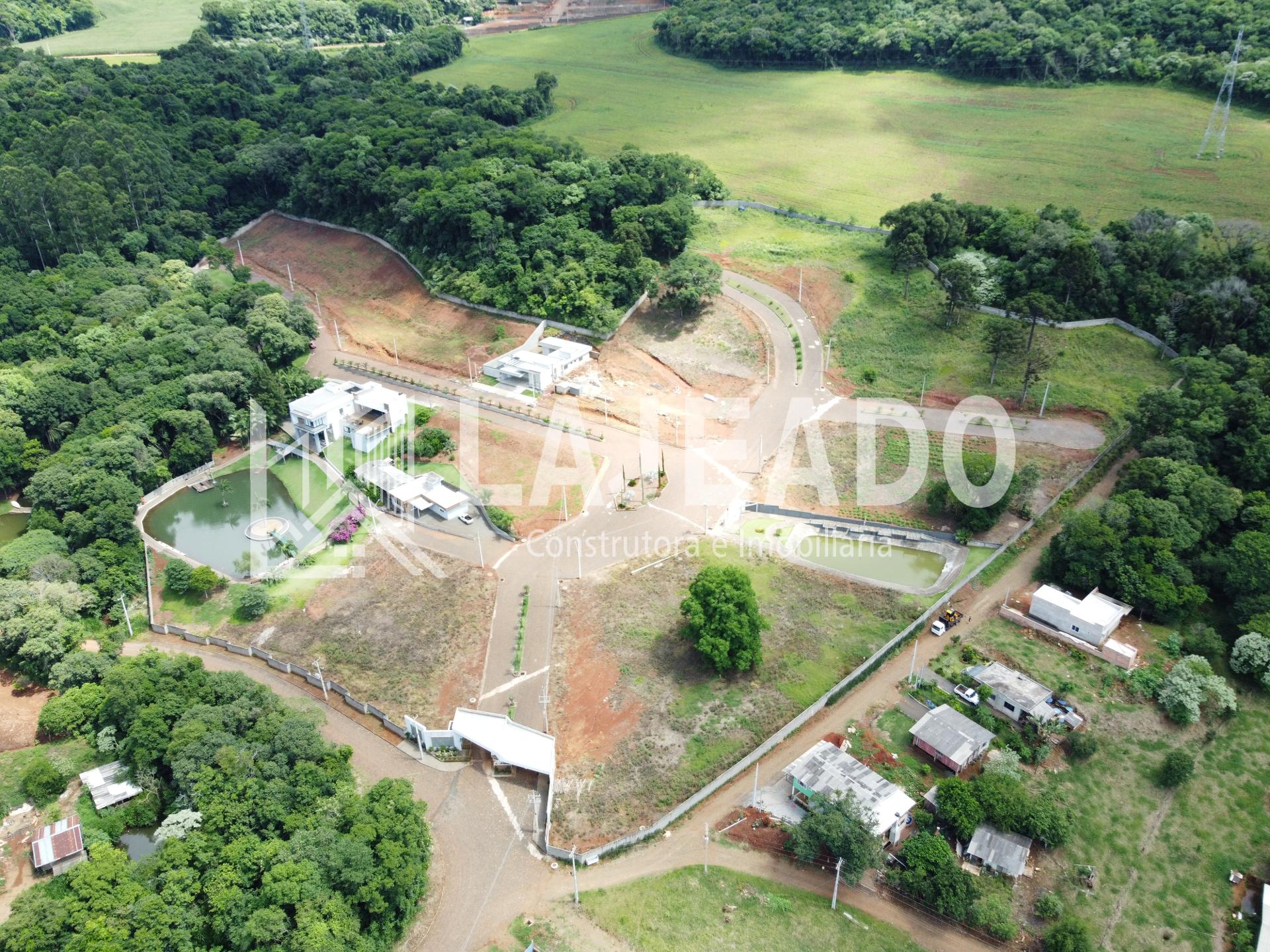 LOTES EM CONDOMÍNIO FECHADO, DOIS VIZINHOS - PR