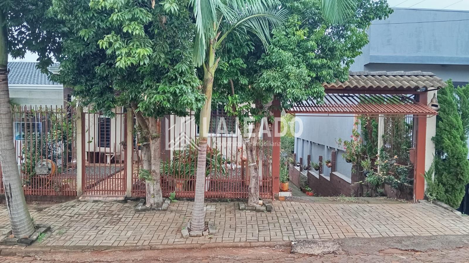 VENDE-SE CASA, BAIRRO DA LUZ, DOIS VIZINHOS - PR