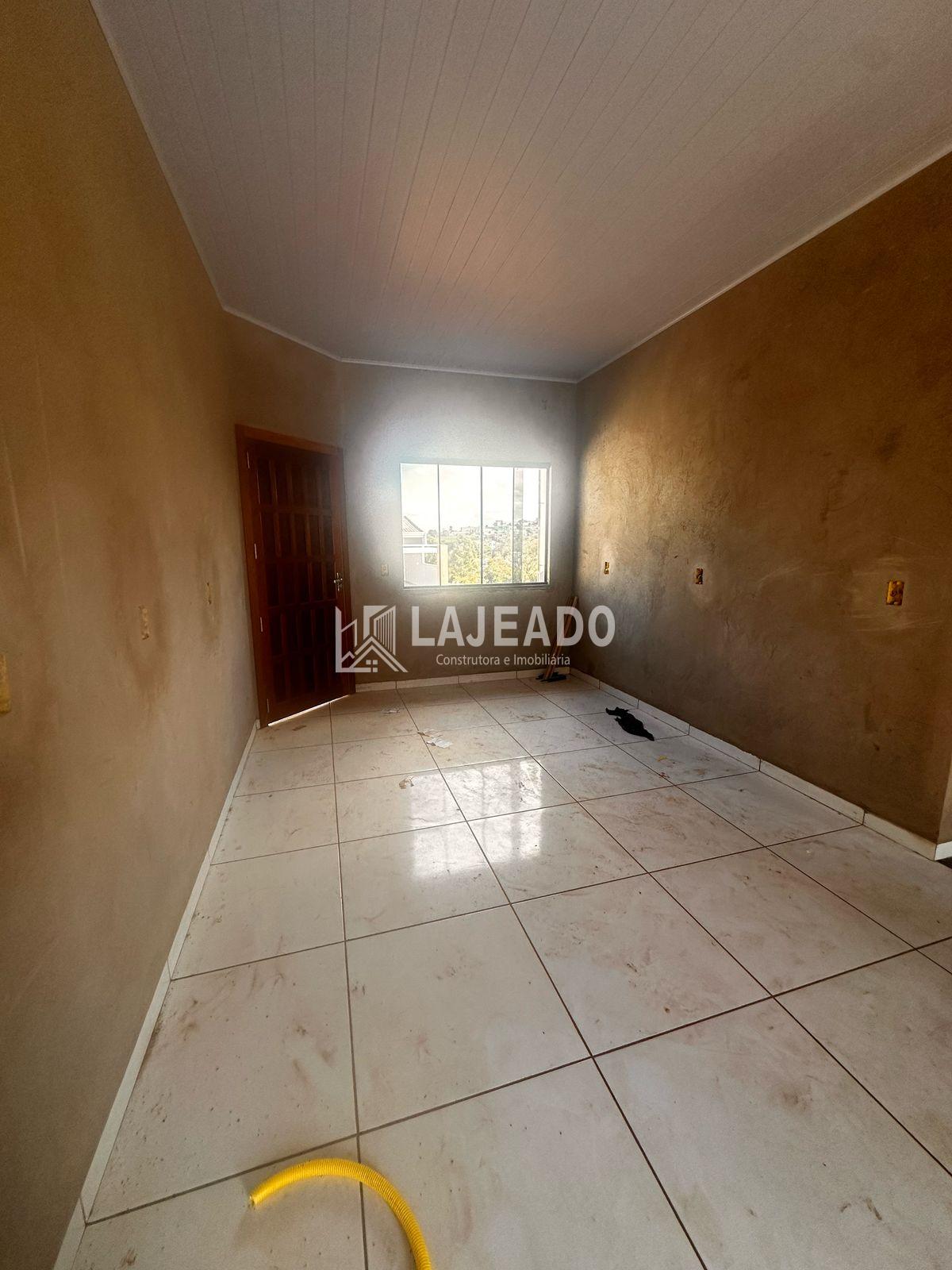 VENDE-SE CASA, MARGARIDA GALVAN, DOIS VIZINHOS - PR