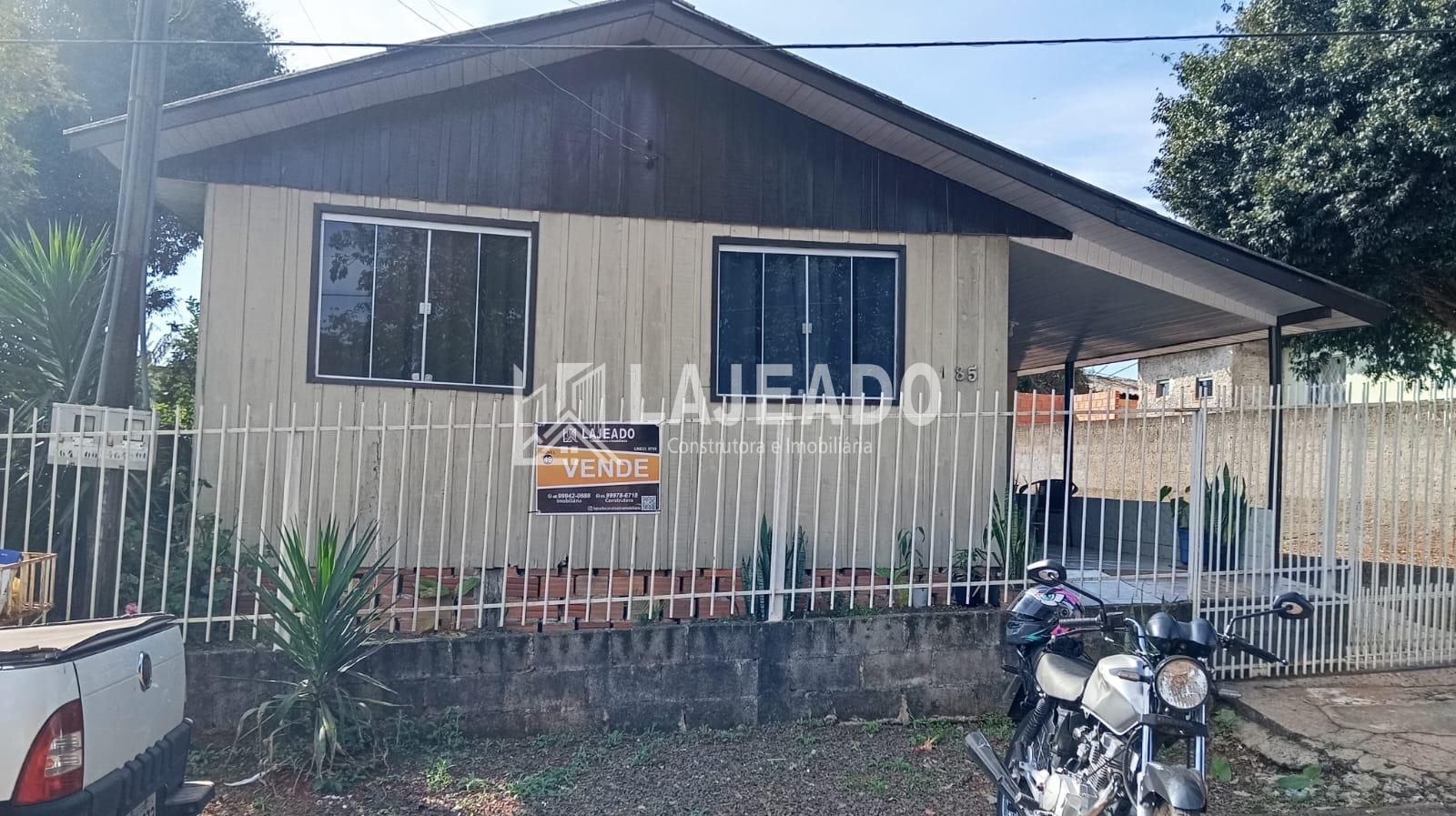 VENDE-SE DUAS CASAS NO MESMO TERRENO, NOSSA SENHORA APARECIDA,...