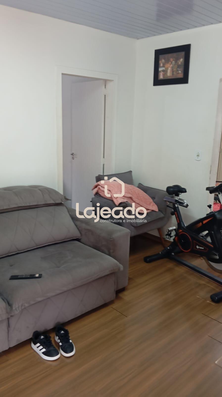 VENDE-SE CASA, SAO FRANCISCO DE ASSIS, DOIS VIZINHOS - PR