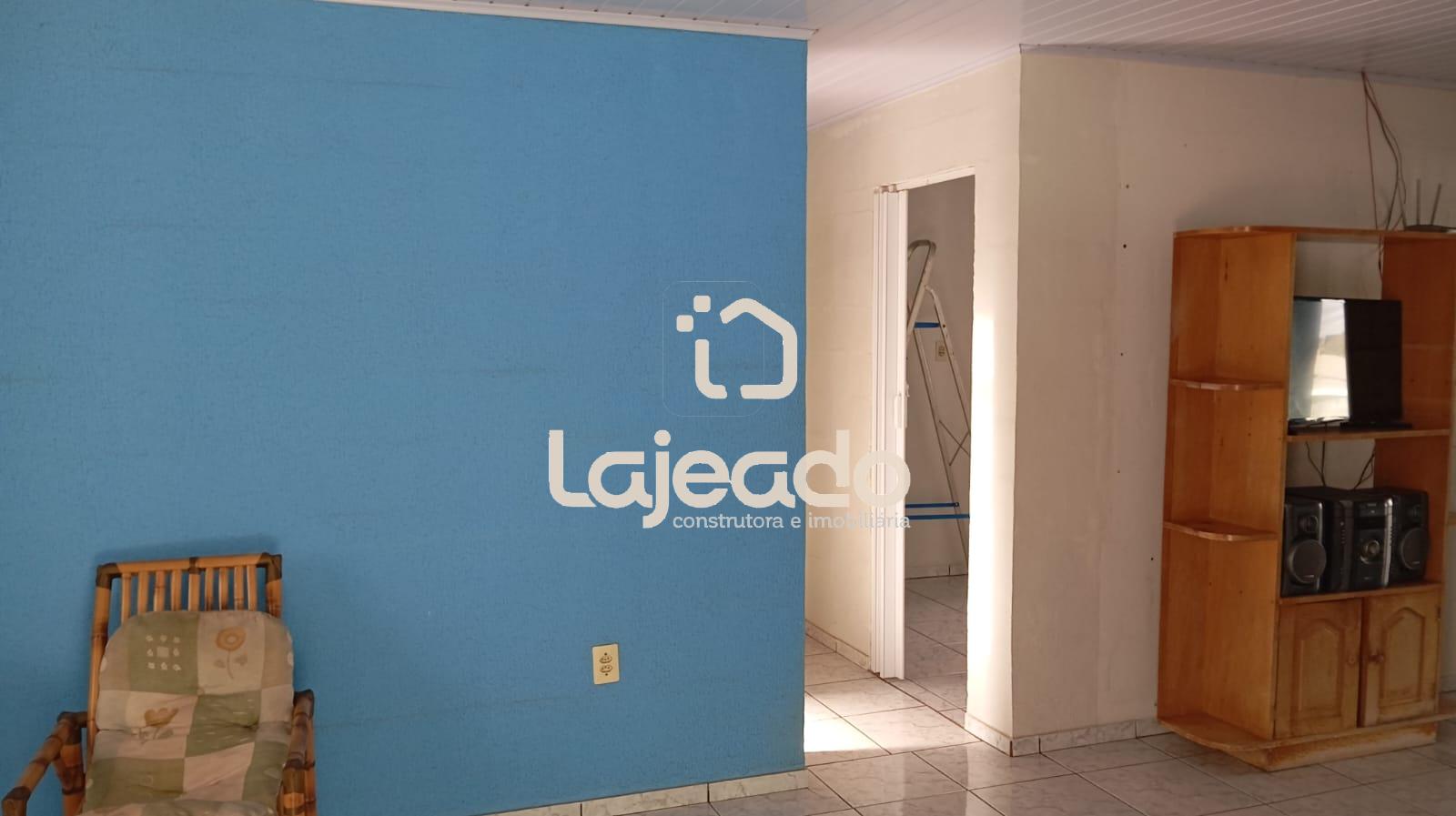 VENDE-SE CASA, SANTA LUZIA, DOIS VIZINHOS - PR