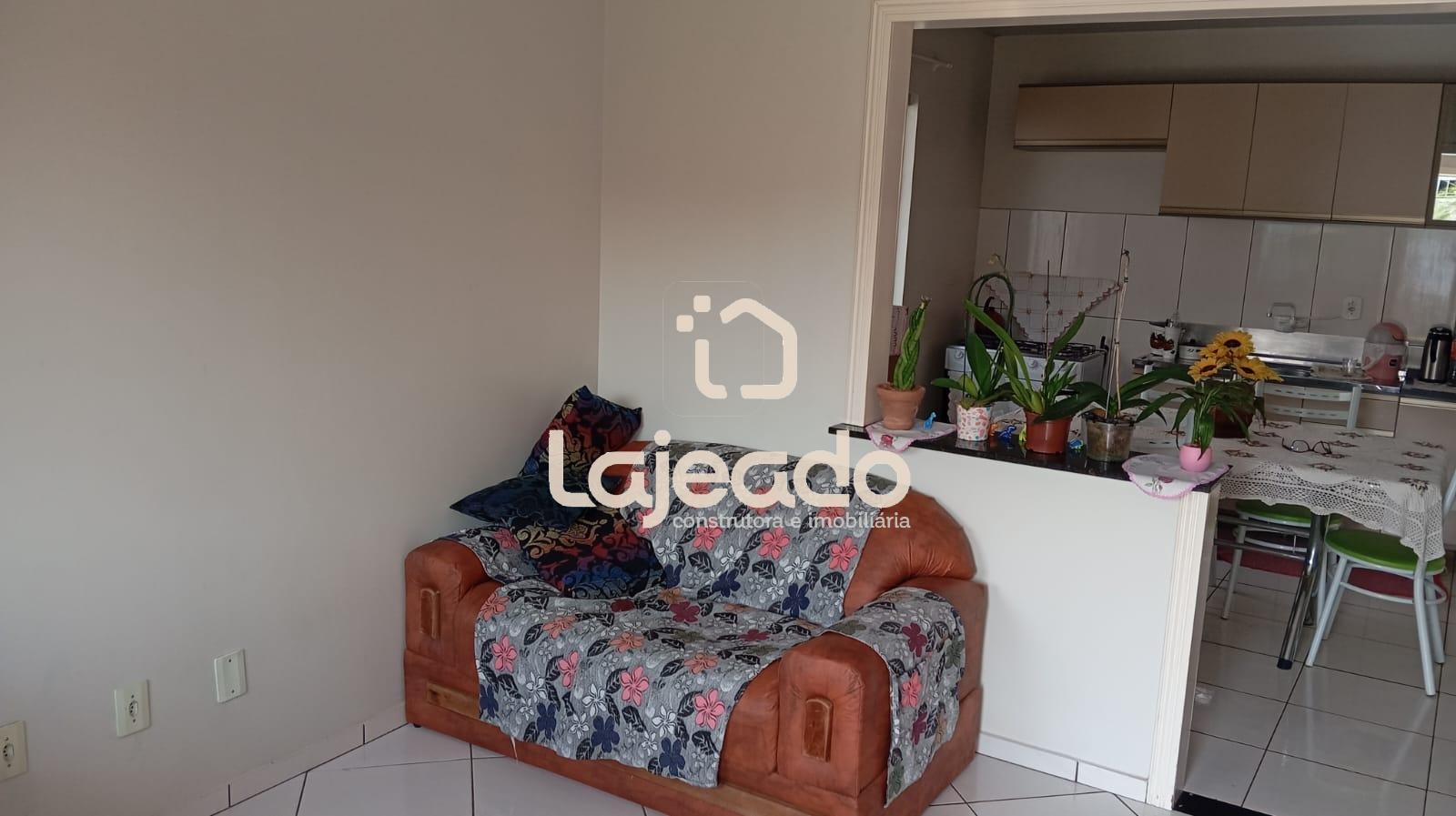 VENDE-SE CASA, SAO FRANCISCO DE ASSIS, DOIS VIZINHOS - PR