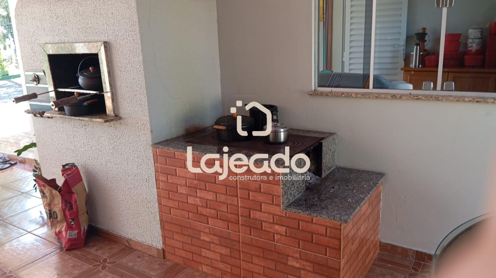 VENDE-SE CASAS, SAO FRANCISCO DE ASSIS, DOIS VIZINHOS - PR