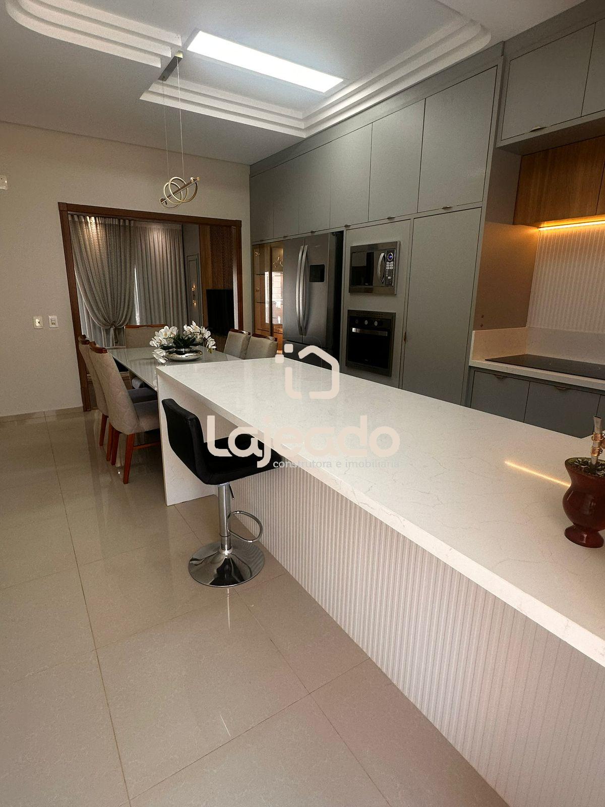 VENDE-SE CASA, SAO FRANCISCO XAVIER, DOIS VIZINHOS - PR