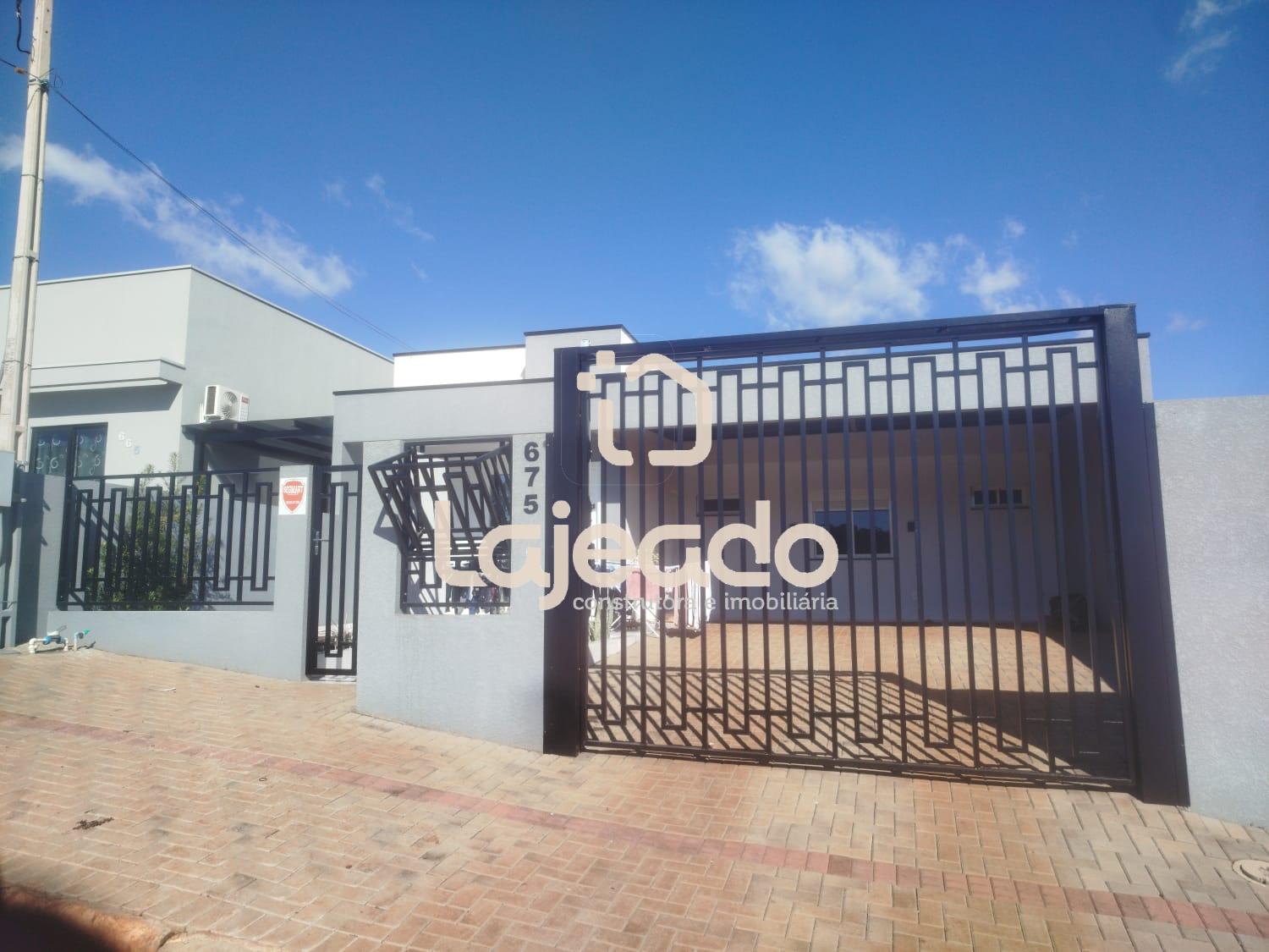 VENDE-SE CASA, LOTEAMENTO MORADA NOVA - DOIS VIZINHOS