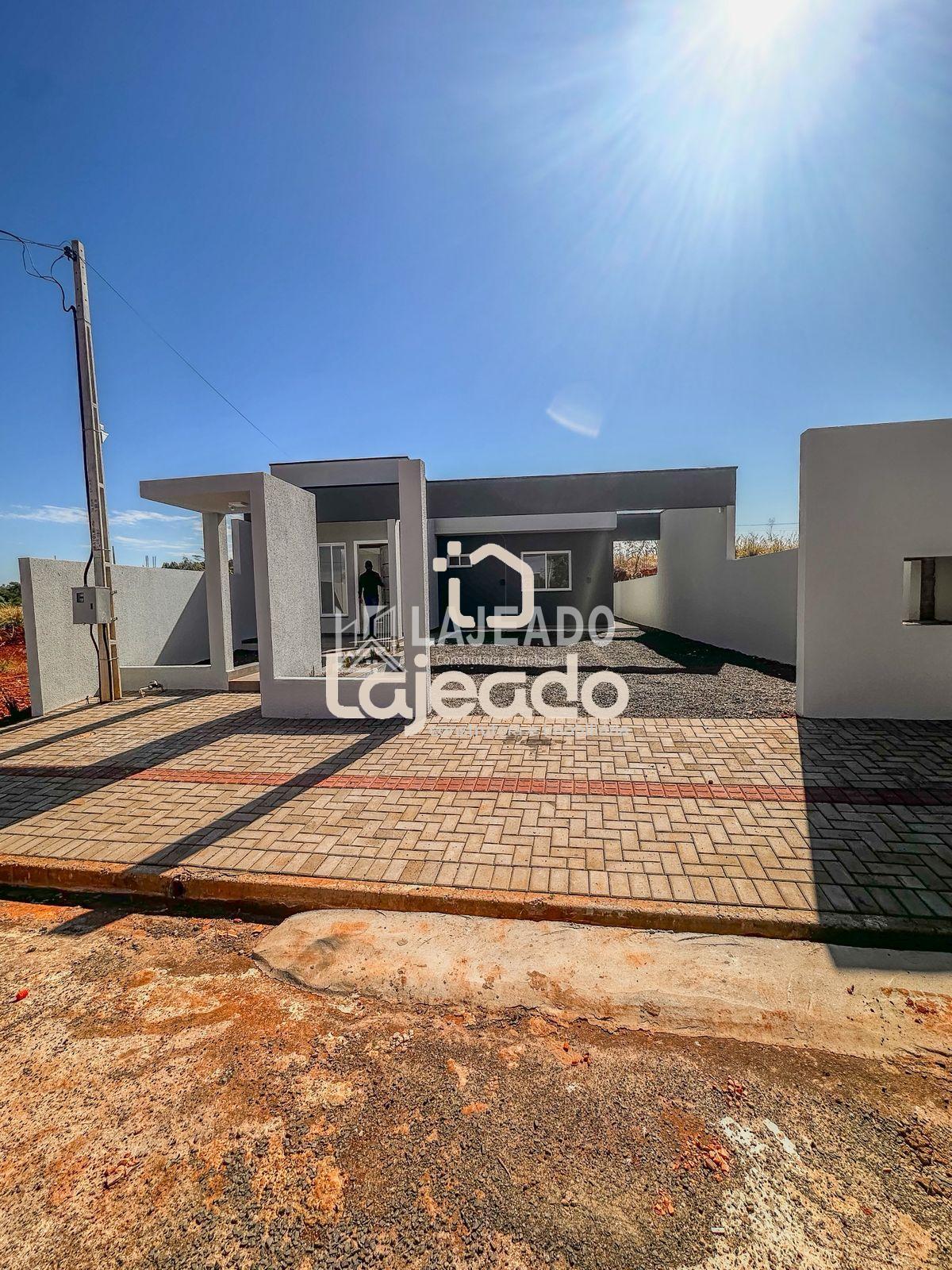 VENDE-SE OU ALUGA-SE CASA , NOSSA SENHORA DE LOURDES, DOIS VIZ...