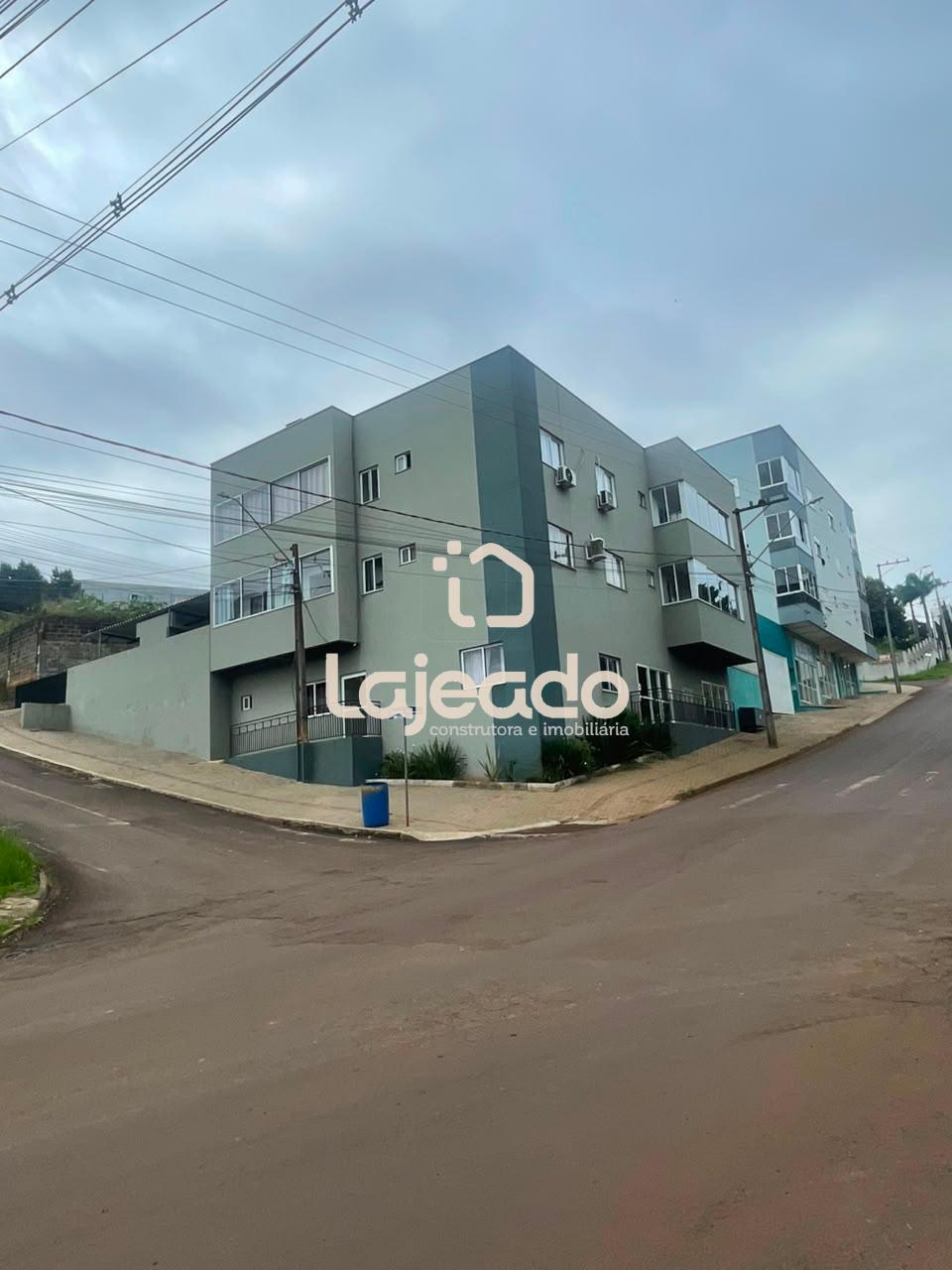 VENDE-SE APARTAMENTO AREJADO, COM ÓTIMA ILUMINAÇÃO NATURAL NO ...