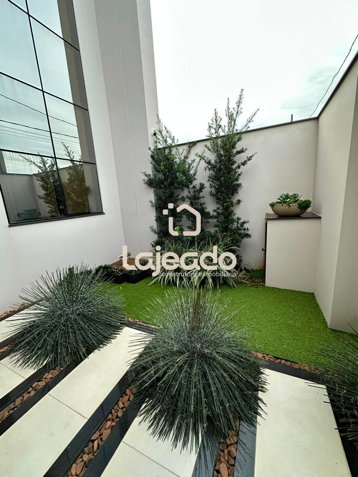 LAJEADO VENDE LINDO SOBRADO DE ALTO PADRÃO EM DOIS VIZINHOS-PR