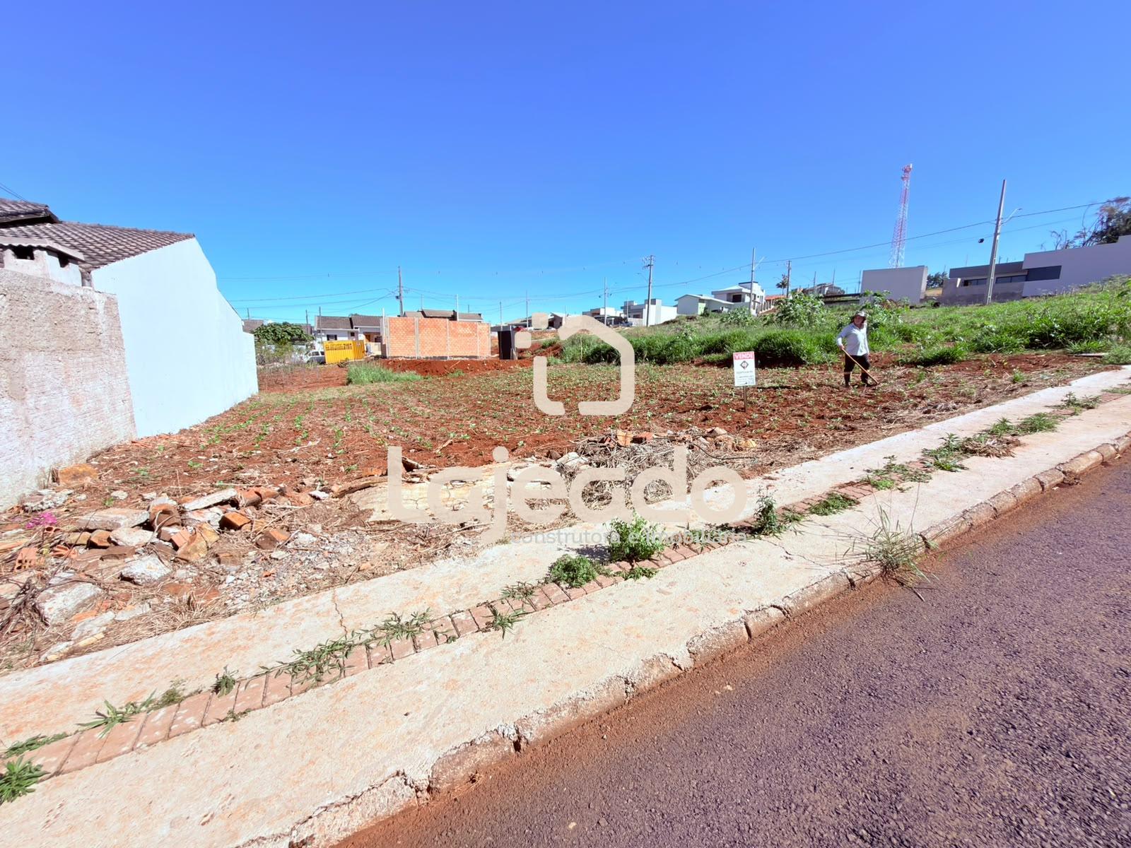 Lote à venda, LOTEAMENTO NOSSA SENHORA DA SALETE, DOIS VIZINHO...