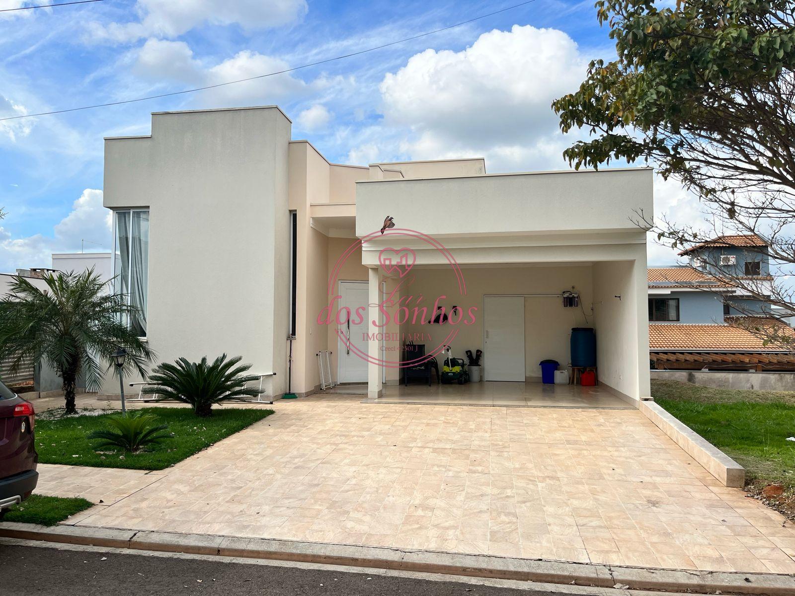 CASA A VENDA NO CONDOMÍNIO VALÊNCIA 1 EM ALVARES MACHADO - SP