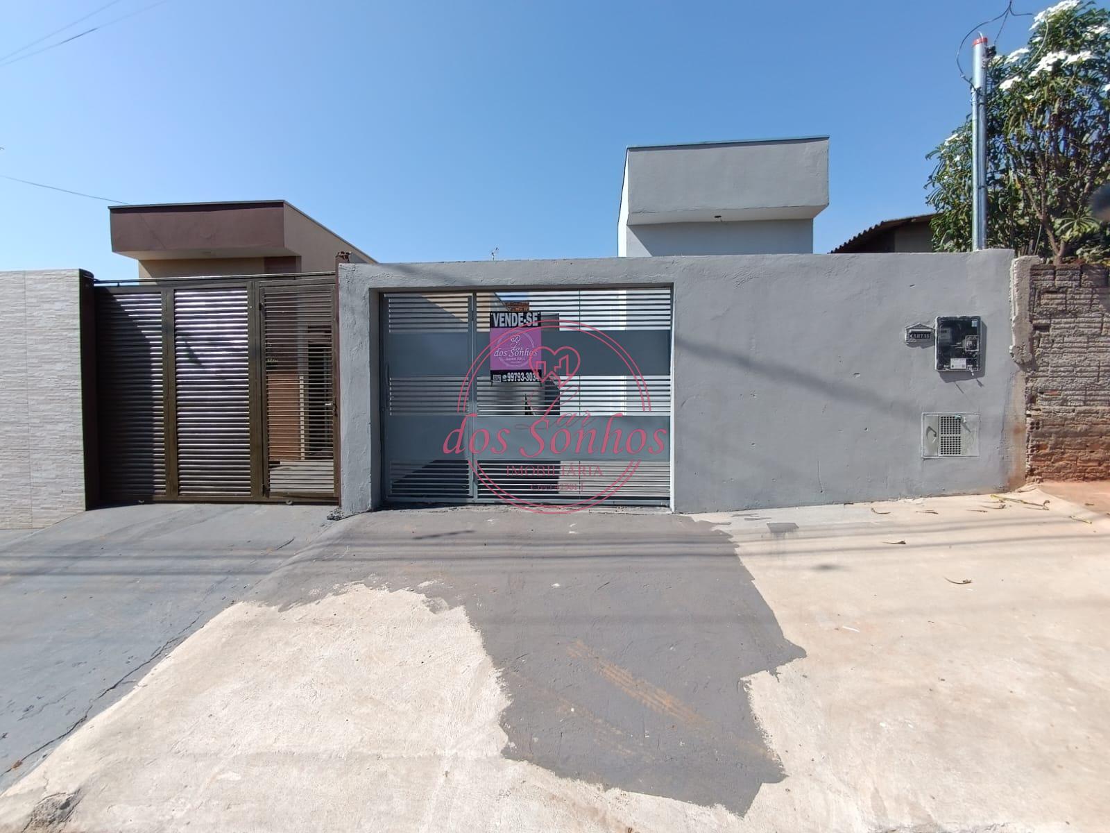 CASA A VENDA, PARQUE DOS PINHEIROS, APTA PARA FINANCIAMENTO AL...