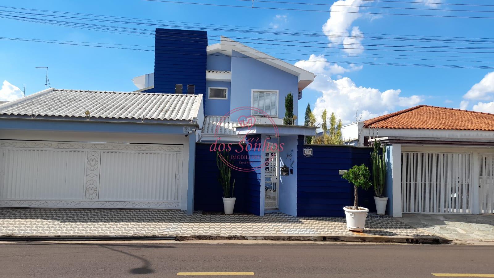 Sobrado lindo à venda com ótima localização, OSVALDO CRUZ - SP