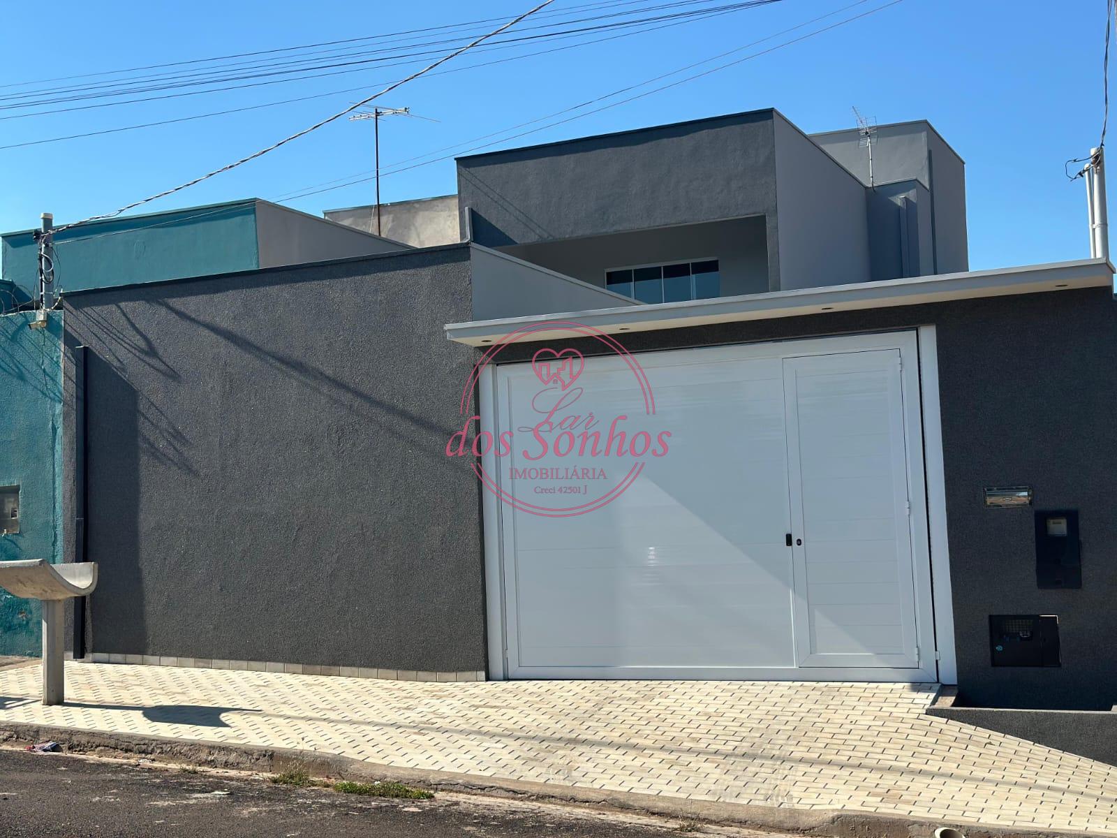 Lindo Sobrado com Ótima Localização no ROTA DO SOL, PRESIDENTE...
