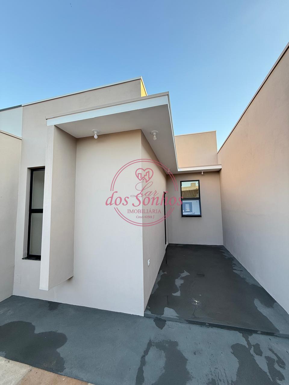 Linda casa a venda com ótima localização em MIRANTE DO PARANAP...