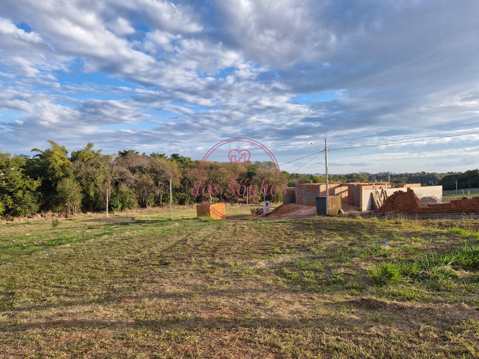 TERRENO À VENDA, CONDOMÍNIO VALÊNCIA III, ALVARES MACHADO - SP
