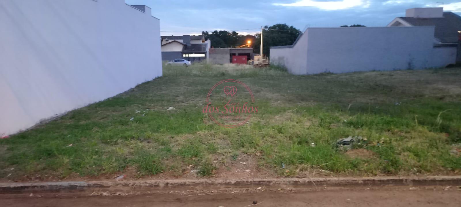 Oportunidade de Investimento: Lote Duplo Contíguo à Venda em O...