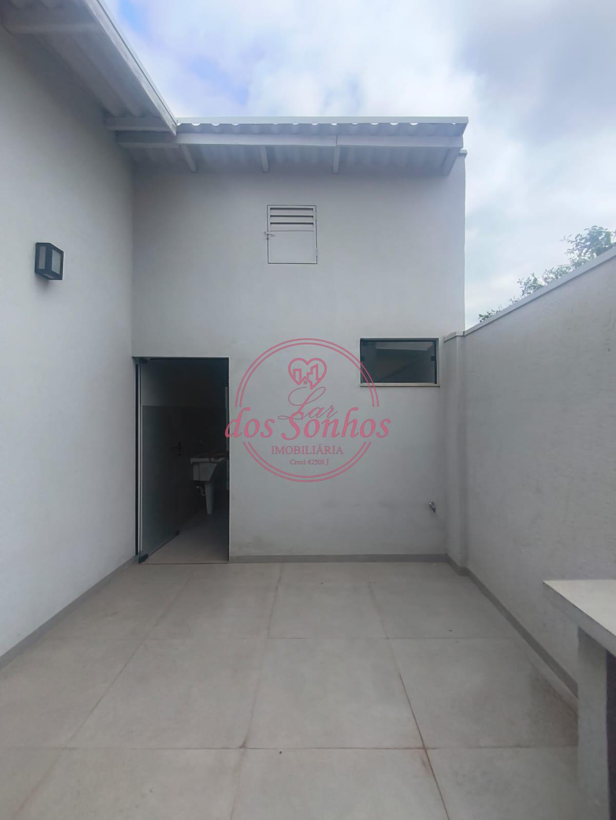 Excelente Residência no Centro de Adamantina  Localização Priv...
