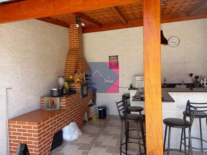 Casa à venda no bairro Arvore Grande, POUSO ALEGRE - MG