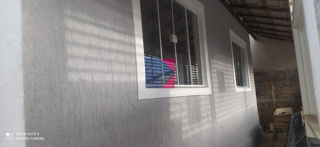 Uma Casa Disponível para Venda, localizada no Jardim Aeroporto