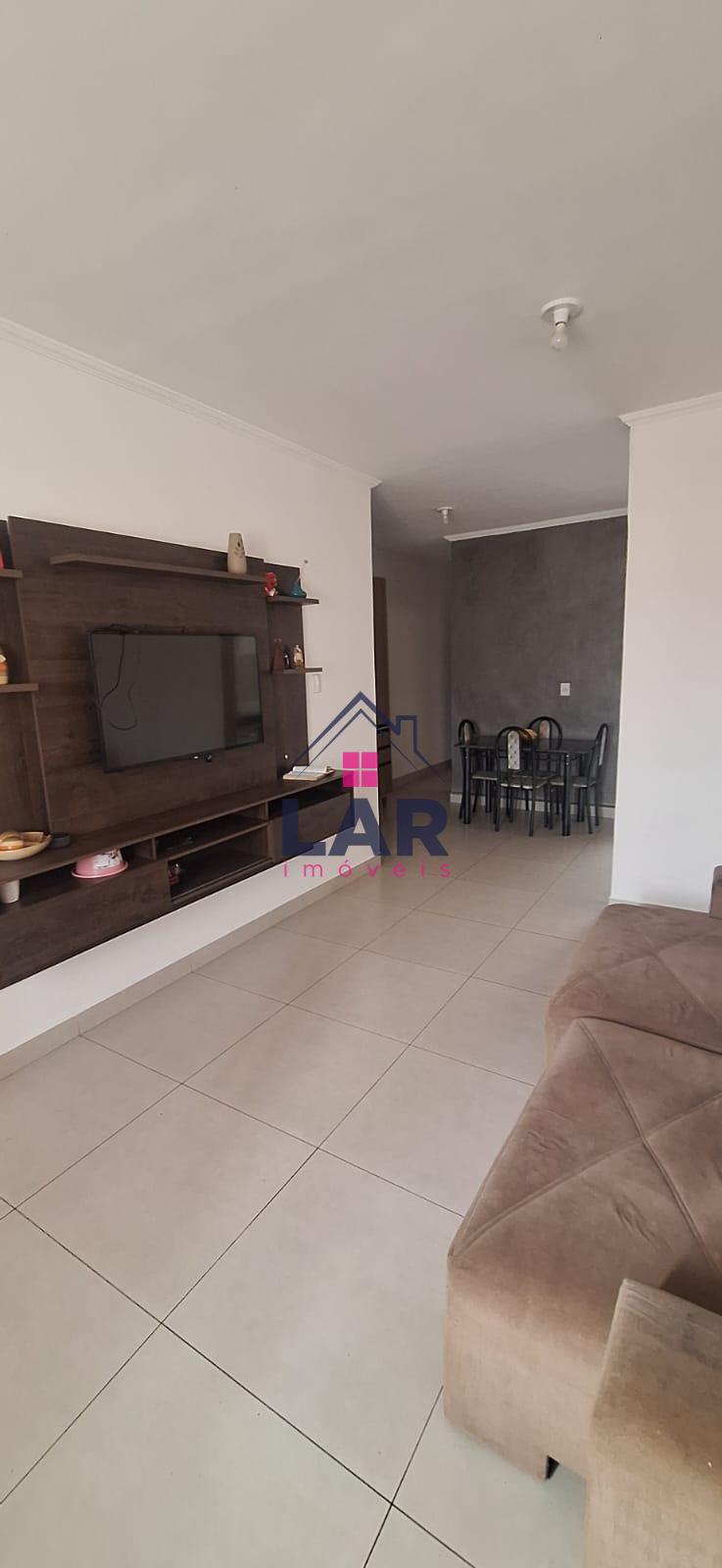 Vende-se apartamento localizado Parque Real, com excelente acabamento
