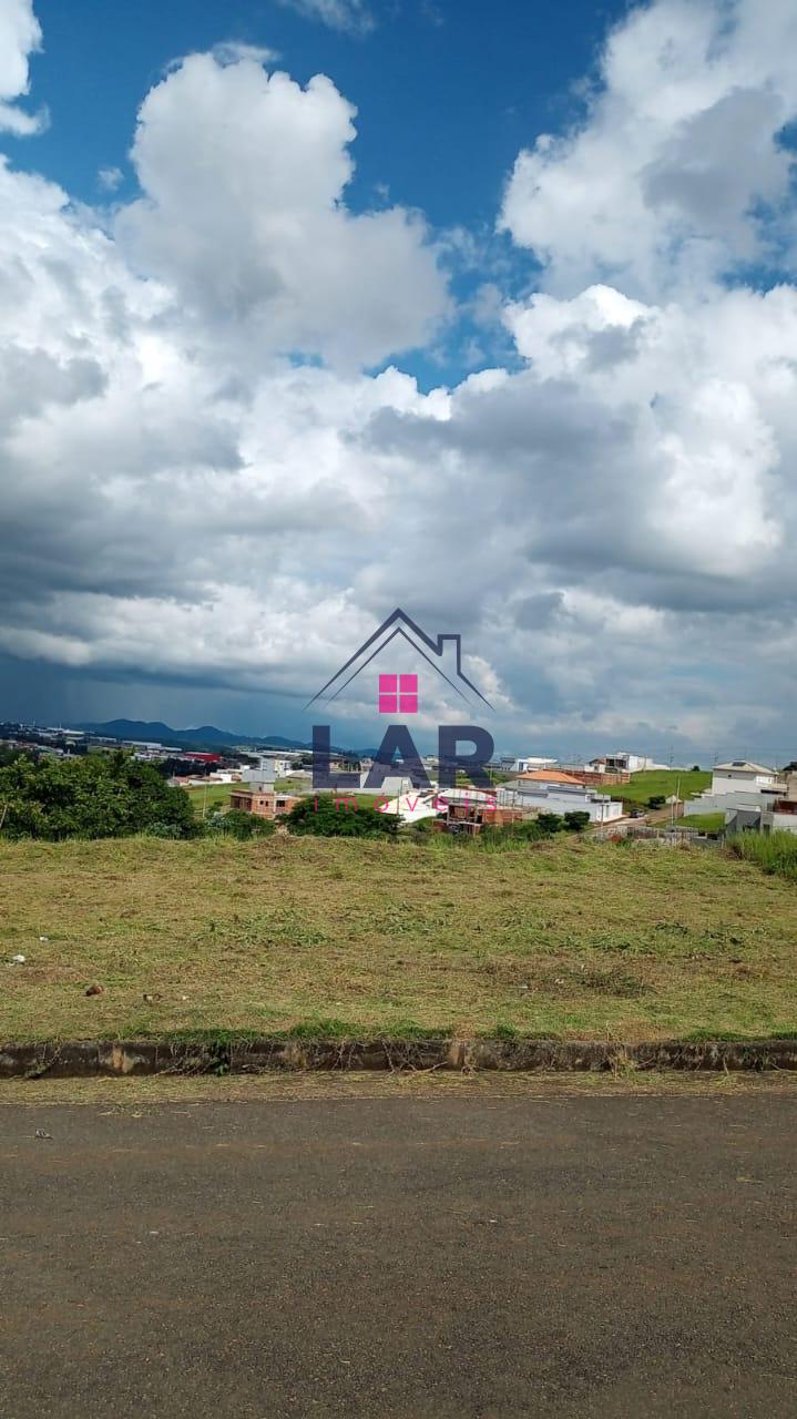 Vende-se terreno com excelente localização e topografia em Pouso Alegre