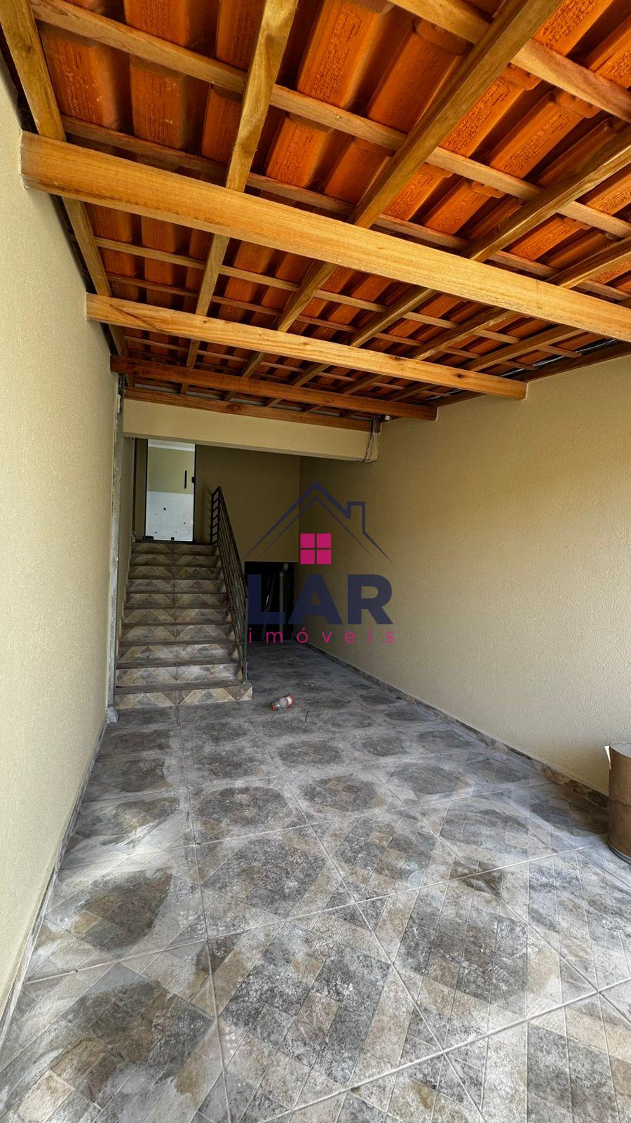 Casa a venda para quem busca praticidade e espaço para viver com qualidade