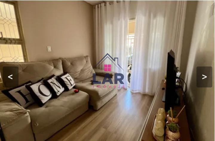 CASA  A VENDA COM EXCELENTE ACABAMENTO E COM LOCALIZAÇÃO PRIVILEGIADA