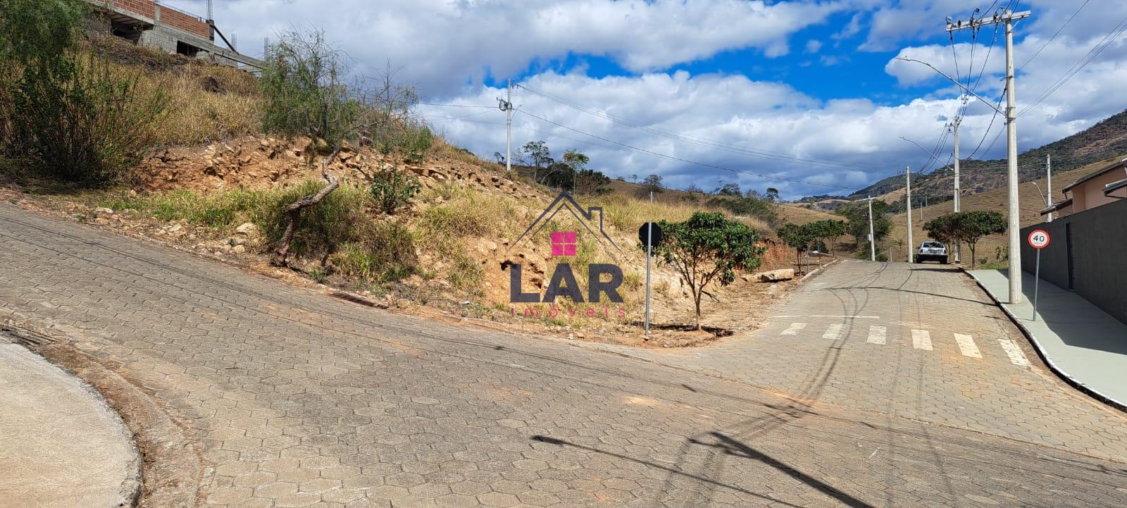 LOTE A VENDA EM PARAISÓPOLIS COM LOCALIZAÇÃO PRIVILEGIADA